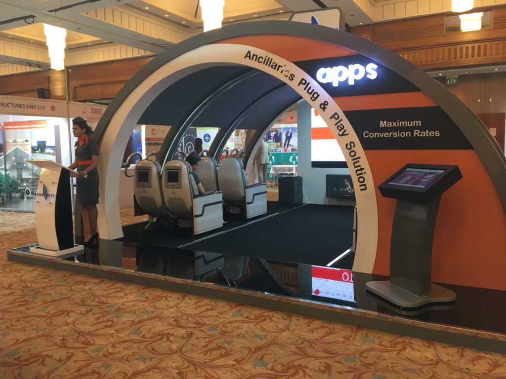 creative exhibit display design